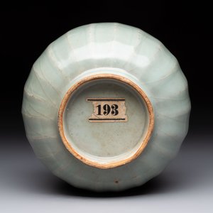 A Chinese Longquan celadon quintuple-tube vase, Yuan — photo 8