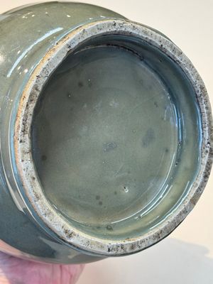 A Chinese Longquan celadon 'touhu' vase, Song/Yuan — photo 6