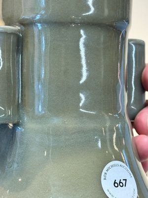A Chinese Longquan celadon 'touhu' vase, Song/Yuan — photo 9