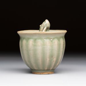 A Chinese Longquan celadon 'Trick Cup', Ming or later — photo 3