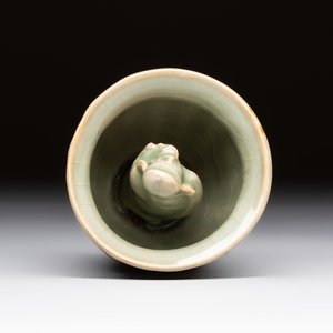 A Chinese Longquan celadon 'Trick Cup', Ming or later — photo 6