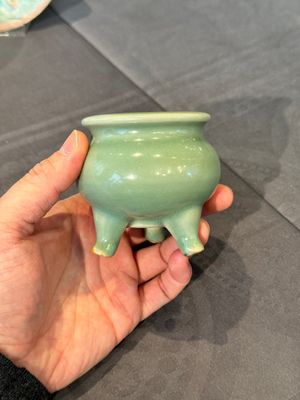 A Chinese Longquan celadon tripod censer, Song — photo 10