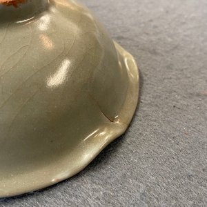 A Chinese Longquan celadon 'turtle in lotus flower' bowl, Song/Yuan — 照片 21