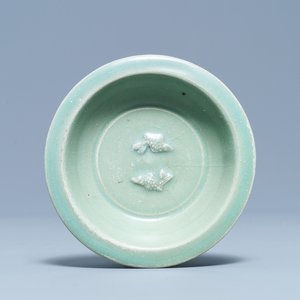 A Chinese Longquan celadon 'twin fish' dish, Song — photo 1