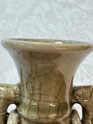 A Chinese Longquan celadon vase with handles, Ming — photo 13
