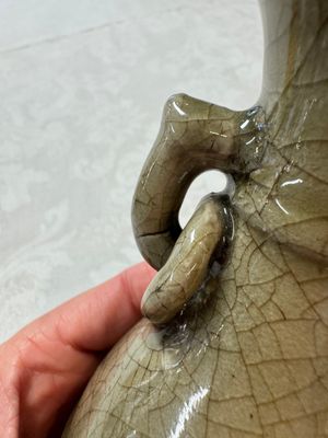 A Chinese Longquan celadon vase with handles, Ming — photo 8