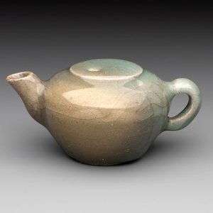 A Chinese Longquan celadon water dropper, Song — photo 1