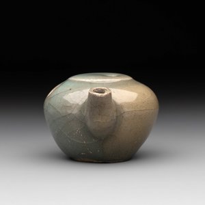 A Chinese Longquan celadon water dropper, Song — photo 5