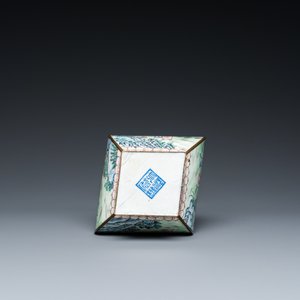A Chinese lozenge-shaped Canton enamel 'Four gentlemen' vase, Qianlong mark and of the period — 照片 10