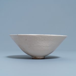 A Chinese luanbai bowl with molded design of characters and floral sprigs, Yuan — photo 3