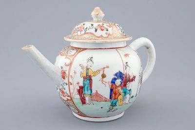 A Chinese mandarin teapot and cover, Qianlong, 18th C.
