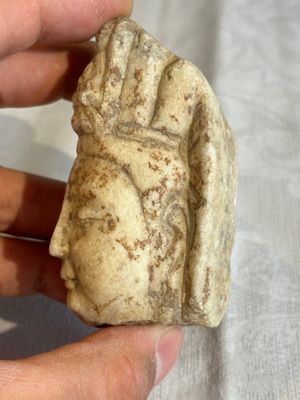 A Chinese marble head of Guanyin, Tang — foto 4