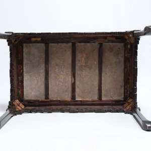 A Chinese marble-topped hongmu console table, 19/20th C. — photo 11
