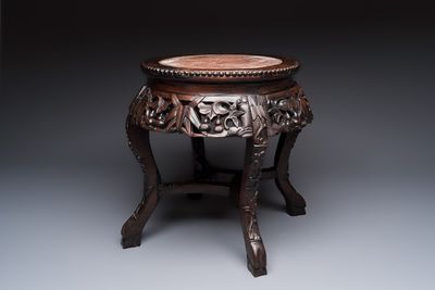 A Chinese marble-topped hongmu stand, 19/20th C.