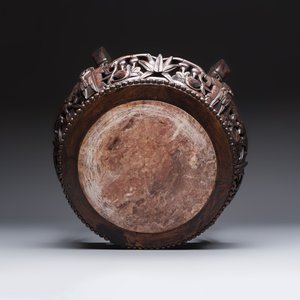A Chinese marble-topped hongmu stand, 19/20th C. — photo 6