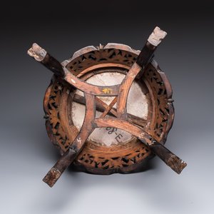A Chinese marble-topped hongmu stand, 19/20th C. — photo 7