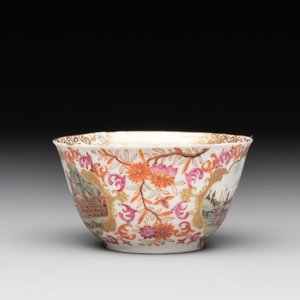 A Chinese Meissen-style export porcelain 'Peter the Great' cup and saucer, Qianlong — photo 7