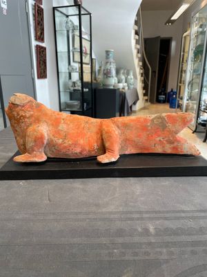 A Chinese Mingqi terracotta amphibian-shaped grave guardian with human head, Western Han — photo 3
