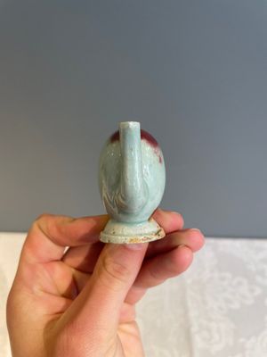 A Chinese miniature peach-shaped Jun-type 'Cadogan' ewer, Qianlong — 照片 2
