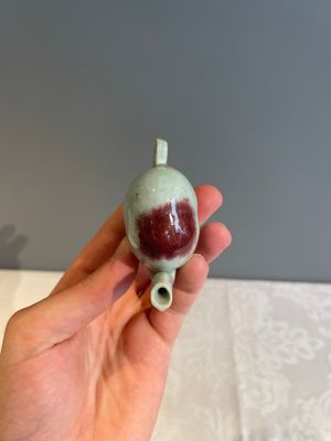 A Chinese miniature peach-shaped Jun-type 'Cadogan' ewer, Qianlong — 照片 6