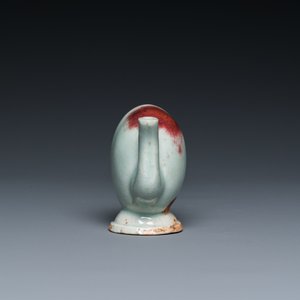 A Chinese miniature peach-shaped Jun-type 'Cadogan' ewer, Qianlong — 照片 6