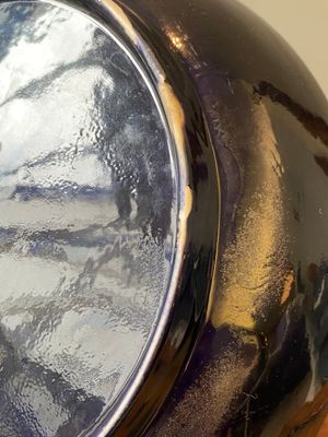 A Chinese monochrome aubergine-glazed dish, Qianlong mark and of the period — 照片 6