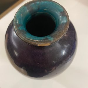 A Chinese monochrome aubergine-glazed 'meiping' vase, Ming — photo 8