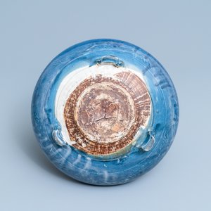 A Chinese monochrome blue censer with incised floral design, Ming — 照片 8