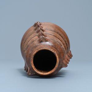A Chinese monochrome brown-glazed vase, Song — photo 6