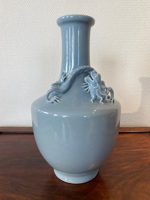 A Chinese monochrome clair-de-lune-glazed vase, Yongzheng mark, Republic — photo 1