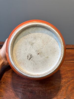 A Chinese monochrome coral-red-glazed ginger jar with wooden cover, 18th C. — photo 8