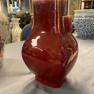 A Chinese monochrome flambé-glazed 'fanghu' vase, Qing — 照片 14