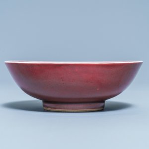 A Chinese monochrome liver-red bowl, 19th C. — photo 6