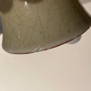 A Chinese monochrome peachbloom glazed vase, 18/19th C. — 照片 14