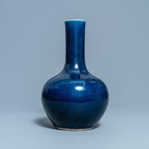 A Chinese monochrome 'sacrificial blue'-glazed bottle vase, Qianlong mark and of the period — photo 2