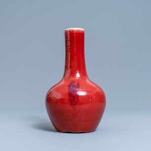 A Chinese monochrome sang de boeuf-glazed bottle vase, 19th C. — 照片 4