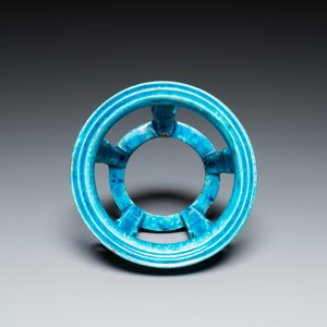 A Chinese monochrome turquoise-glazed reticulated ornament for use in a fish bowl, Kangxi — 照片 7