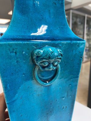 A Chinese monochrome turquoise-glazed square vase, Kangxi — photo 4