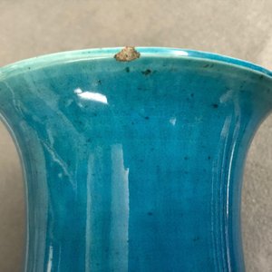 A Chinese monochrome turquoise rouleau vase, 18/19th C. — photo 8