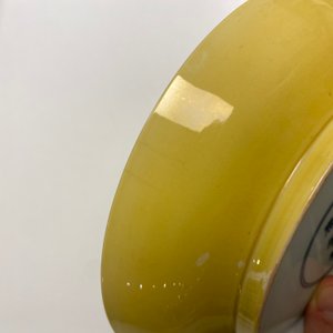 A Chinese monochrome yellow-glazed plate, Kangxi mark and of the period — 照片 7