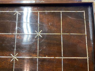 A Chinese mother-of-pearl-inlaid wooden Xiangqi chess board, 19th C. — photo 8