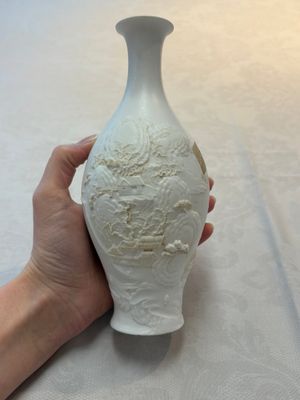 A Chinese 'mountainous landscape' biscuit vase, Wang Bing Rong 王炳荣 mark, Republic — photo 1