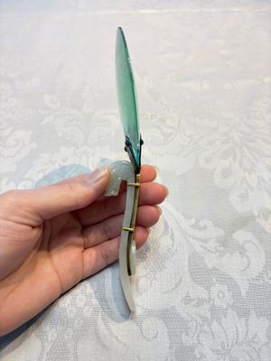 A Chinese mounted magnifying glass with a jade handle and a sterling silver letter opener with a jade handle, 19th C. — 照片 3
