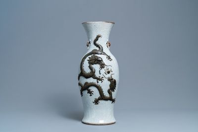 A Chinese Nanking crackle-glazed dragon vase, 19th C.