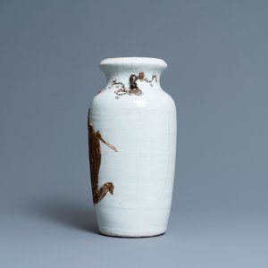 A Chinese Nanking crackle-glazed 'Li Tieguai' vase, Qianlong mark, 19th C. — 照片 4