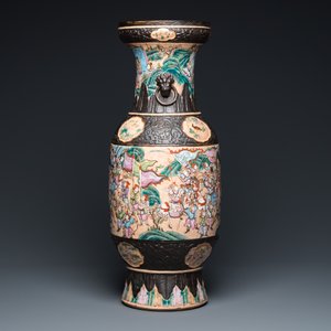 A Chinese Nanking famille rose vase with battle scenes, 19th C. — 照片 4