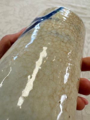 A Chinese Nanking water pot, a blue and white brush pot, a jarlet and a trick cup, Ming and later — photo 18