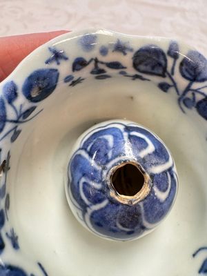 A Chinese Nanking water pot, a blue and white brush pot, a jarlet and a trick cup, Ming and later — photo 32