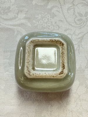 A Chinese Nanking water pot, a blue and white brush pot, a jarlet and a trick cup, Ming and later — photo 46