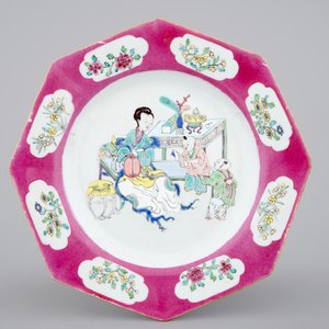Un plat octagonal d'époque Yongzheng, 1722-1735 — photo 1